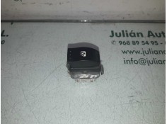 Recambio de mando elevalunas trasero izquierdo para renault scenic ii grand confort authentique referencia OEM IAM 2808201 31502