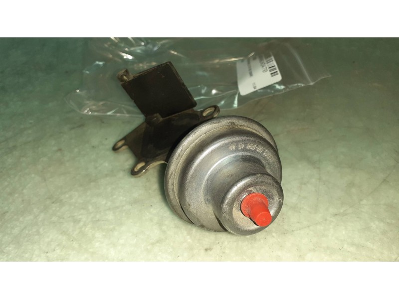 Recambio de enfriador egr para audi a4 berlina (8e) 2.0 tdi 16v (103kw) referencia OEM IAM   VALVULA