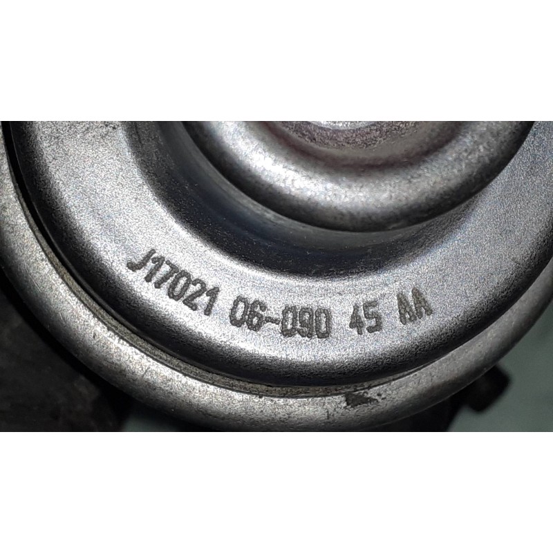 Recambio de enfriador egr para audi a4 berlina (8e) 2.0 tdi 16v (103kw) referencia OEM IAM   VALVULA