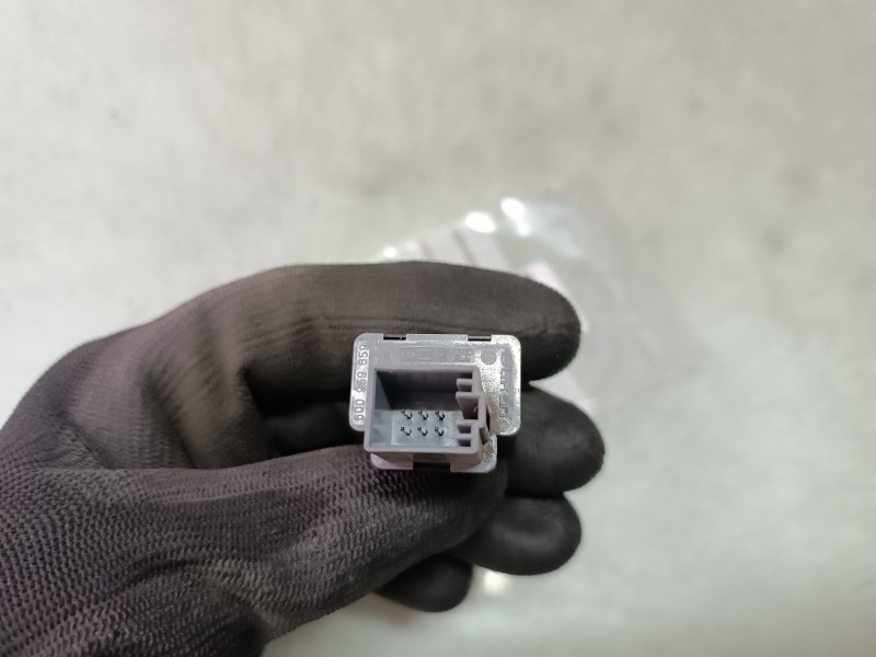 Recambio de interruptor para seat ibiza (6l1) cool referencia OEM IAM 6Q0959859 CONECTOR 4 PINES SEGURO ELEVALUNAS