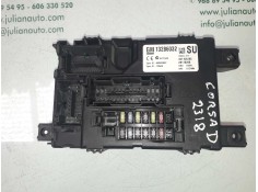 Recambio de caja reles / fusibles para opel corsa d catch me referencia OEM IAM 13286032 401154265 28176266
