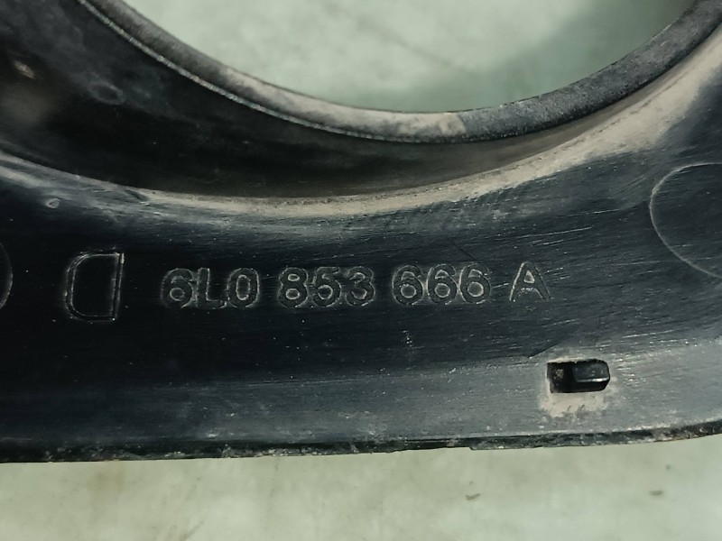 Recambio de rejilla paragolpes izquierda para seat ibiza (6l1) cool referencia OEM IAM 6L0853666A  