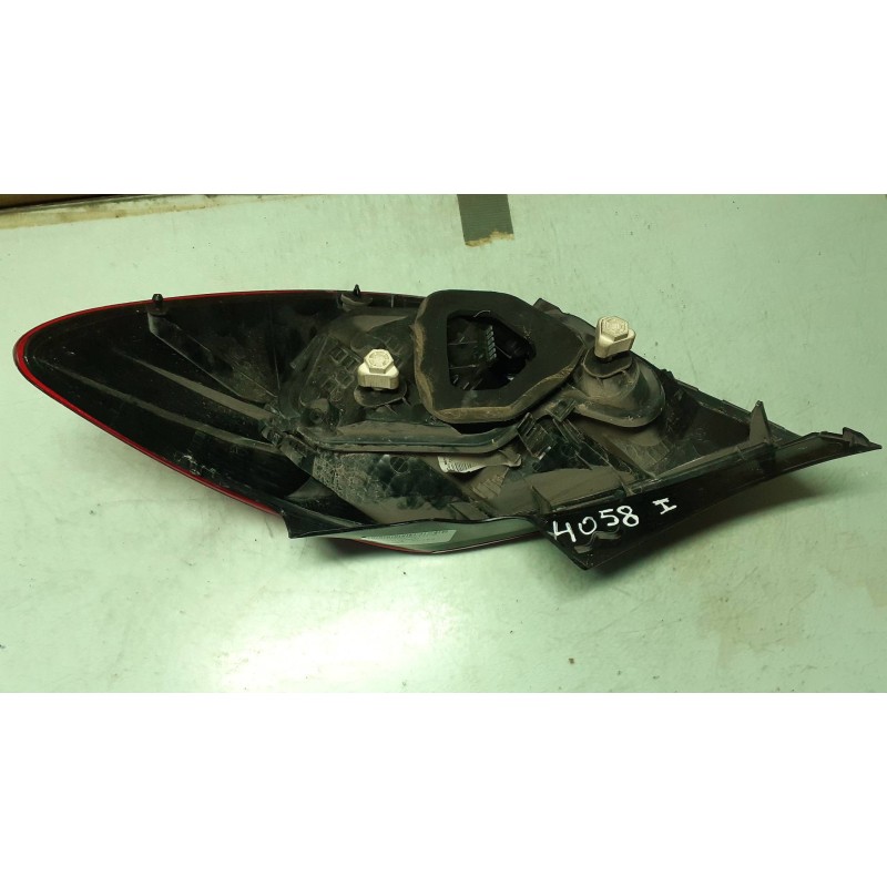 Recambio de piloto trasero izquierdo para opel corsa d selective referencia OEM IAM 13269050 89037882 89318811