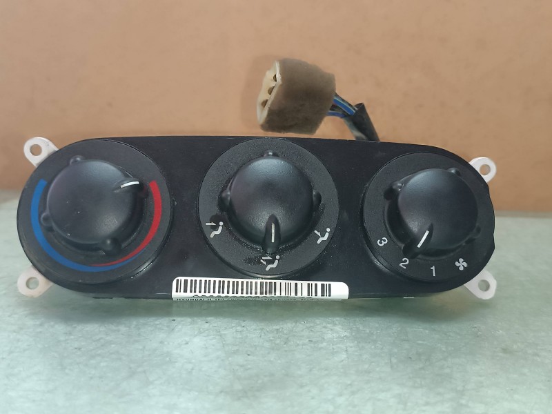 Recambio de mando climatizador para hyundai h 1 h 1 furg.caja cerr.c. puerta referencia OEM IAM   
