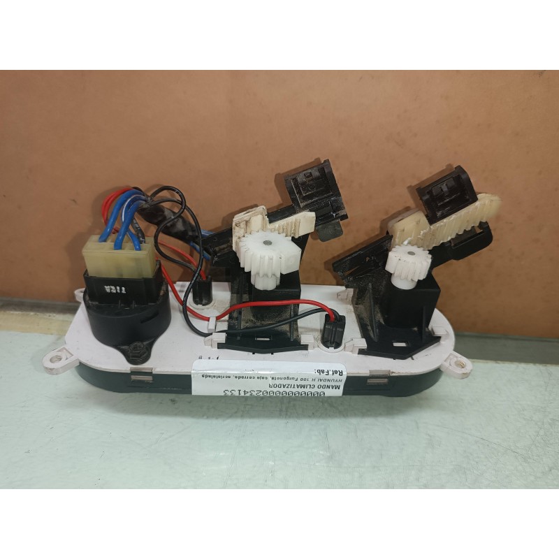 Recambio de mando climatizador para hyundai h 1 h 1 furg.caja cerr.c. puerta referencia OEM IAM   