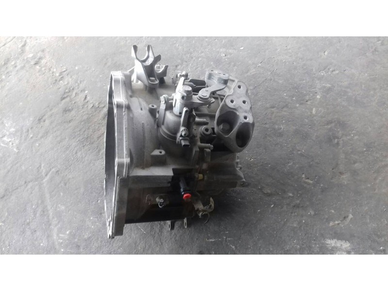 Recambio de caja cambios para opel mokka excellence referencia OEM IAM M32 09010408 6 VELOCIDADES