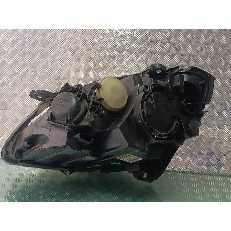 Recambio de faro derecho para mercedes-benz clase b (w245) 180 cdi (245.207) referencia OEM IAM A1698201861 0301220202 