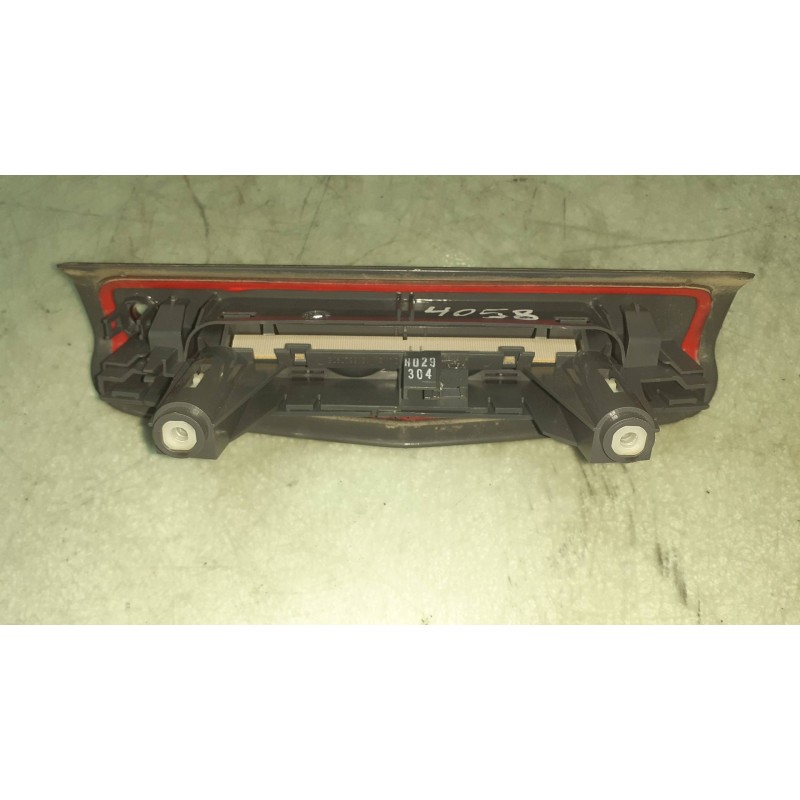 Recambio de luz central de freno para opel corsa d selective referencia OEM IAM 316627975  HELLA