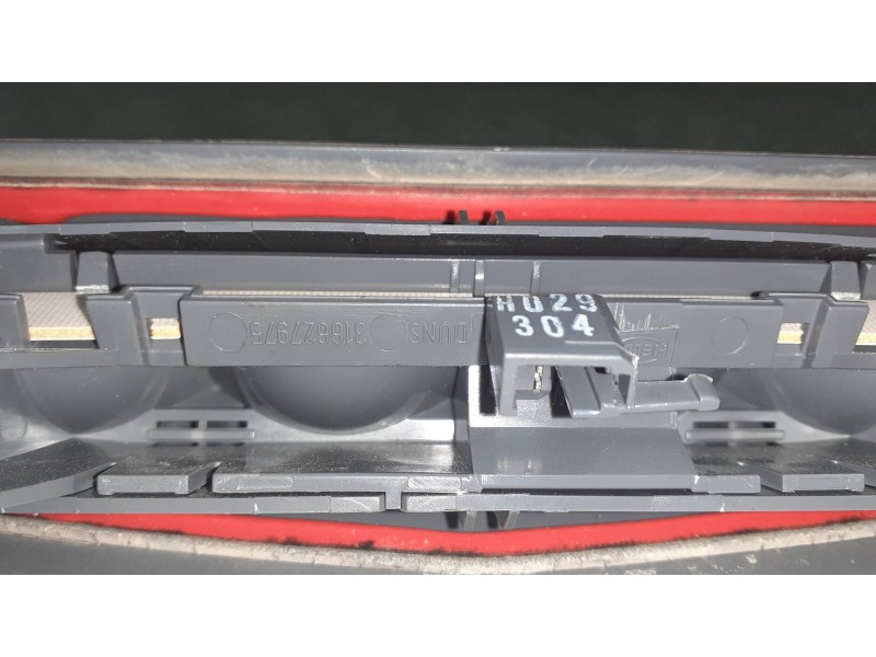 Recambio de luz central de freno para opel corsa d selective referencia OEM IAM 316627975  HELLA