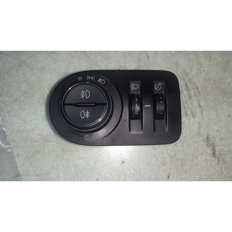 Recambio de mando luces para opel corsa d selective referencia OEM IAM 13310331 GM 321410