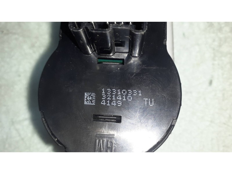 Recambio de mando luces para opel corsa d selective referencia OEM IAM 13310331 GM 321410