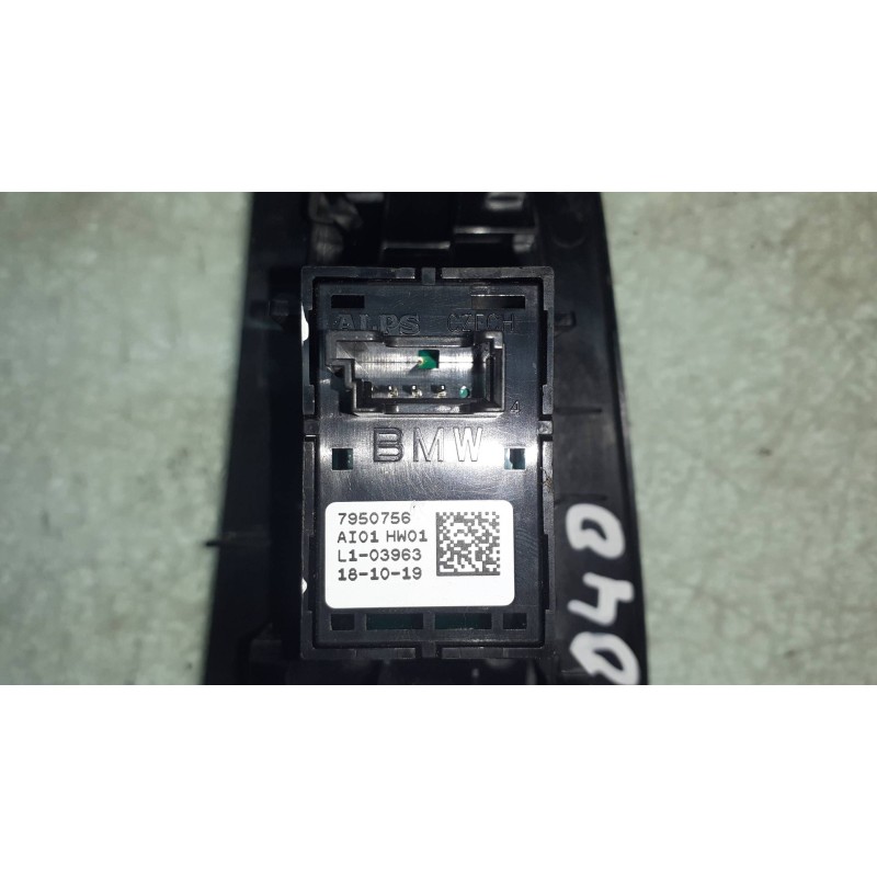 Recambio de mando elevalunas delantero derecho para bmw serie 1 lim. (f40) 118i referencia OEM IAM 7950756 AI01HW01 9471576