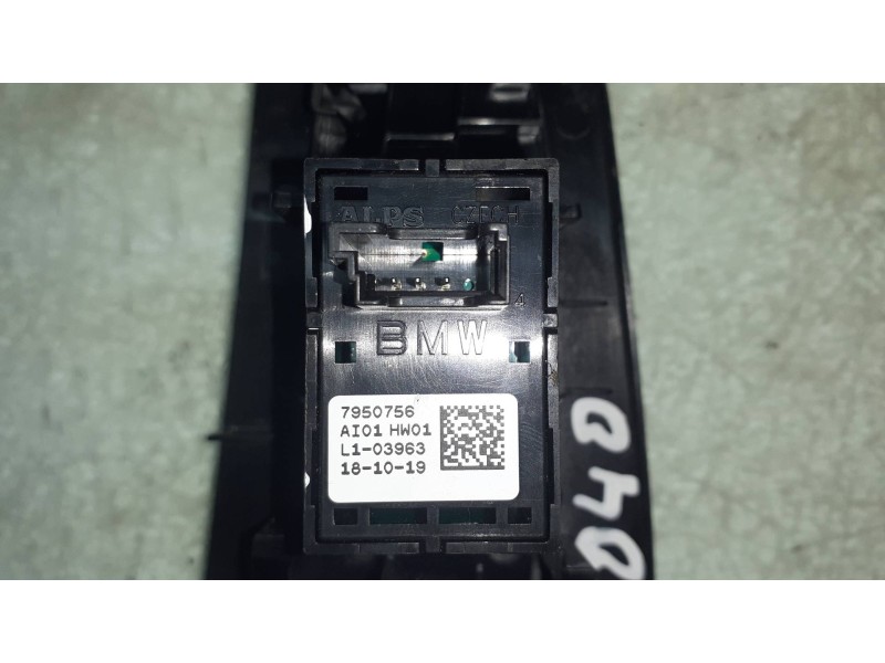Recambio de mando elevalunas delantero derecho para bmw serie 1 lim. (f40) 118i referencia OEM IAM 7950756 AI01HW01 9471576