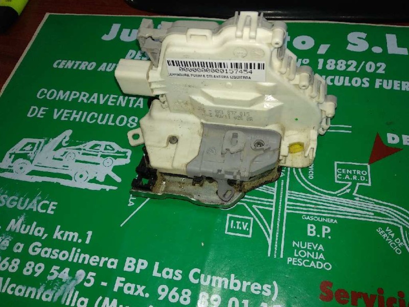 Recambio de cerradura puerta delantera izquierda para audi a1 (8x) attraction referencia OEM IAM 8X1837015 4+3 PINES BLANCO