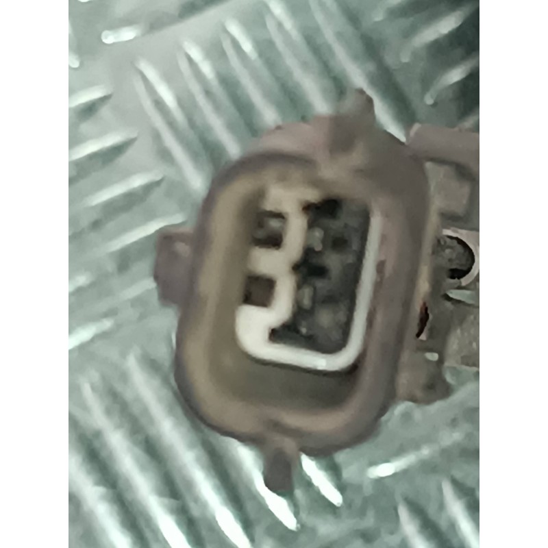 Recambio de compresor aire acondicionado para renault fluence dynamique referencia OEM IAM 8201025121 CR12SC CONECTOR 2 PINES