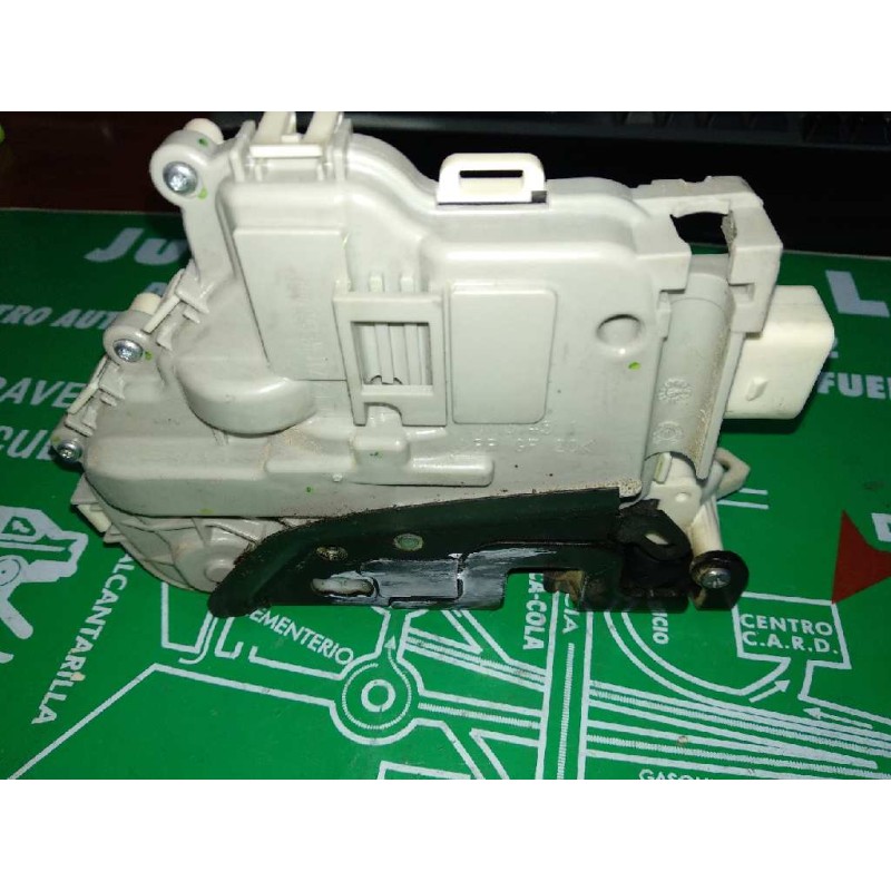 Recambio de cerradura puerta delantera izquierda para audi a1 (8x) attraction referencia OEM IAM 8X1837015 4+3 PINES BLANCO