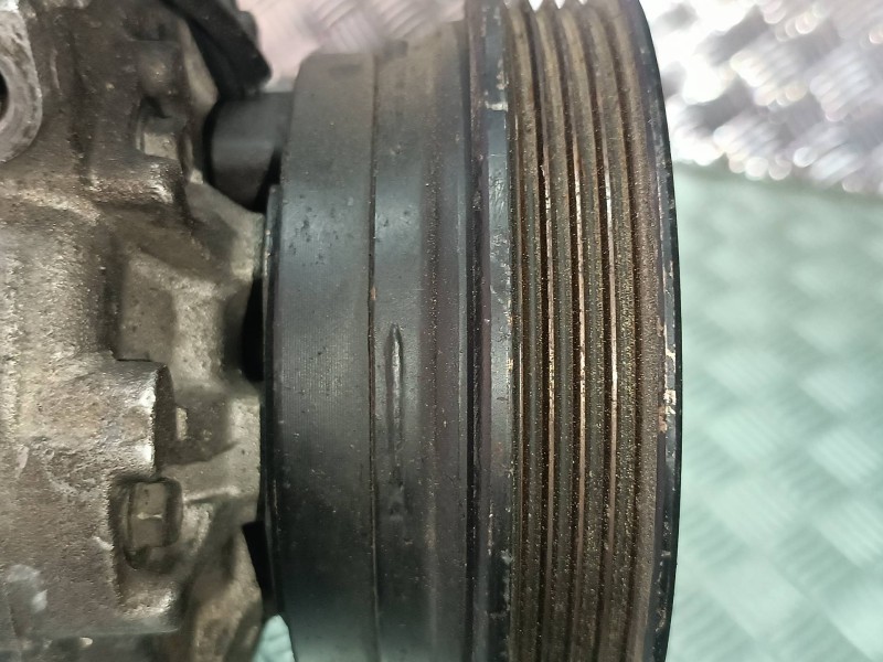 Recambio de compresor aire acondicionado para bmw serie 5 berlina (e39) 530d referencia OEM IAM 4472208022 HFC134A DENSO