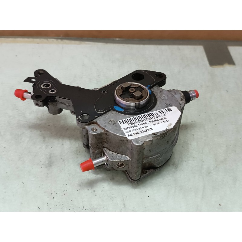 Recambio de depresor freno / bomba vacio para seat ibiza (6l1) hit referencia OEM IAM 030221B 030221B2 BOSCH