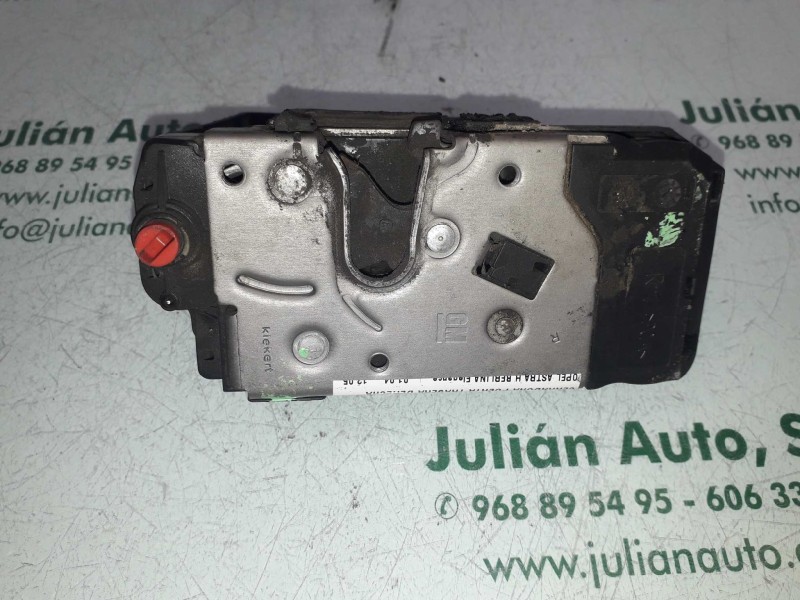Recambio de cerradura puerta trasera derecha para opel astra h berlina elegance referencia OEM IAM 13128116  3+2 PINES