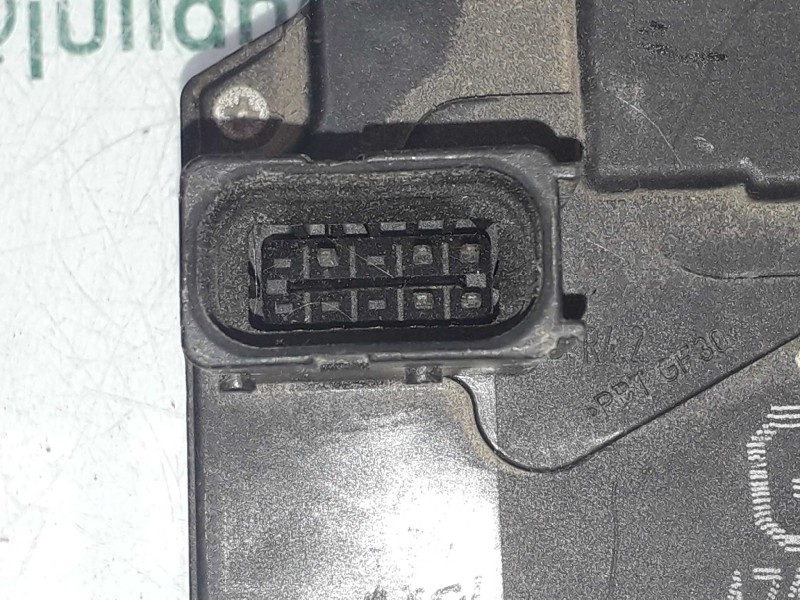 Recambio de cerradura puerta trasera derecha para opel astra h berlina elegance referencia OEM IAM 13128116  3+2 PINES