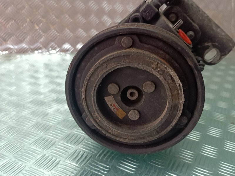 Recambio de compresor aire acondicionado para bmw serie 3 compacto (e36) 318tds referencia OEM IAM 64528390228  SEIKO