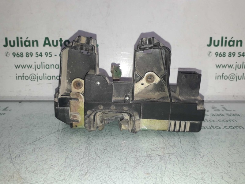 Recambio de cerradura puerta trasera derecha para opel astra g berlina club referencia OEM IAM 90561158  2+1 PINES