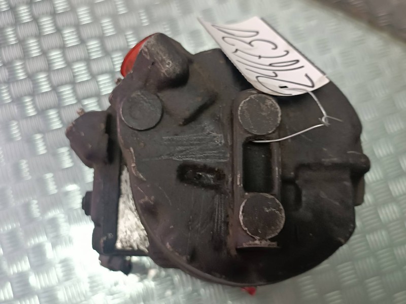 Recambio de compresor aire acondicionado para bmw serie 5 berlina (e39) 530d referencia OEM IAM 4472208020  DENSO