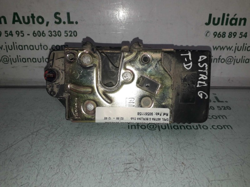Recambio de cerradura puerta trasera derecha para opel astra g berlina club referencia OEM IAM 90561158  2+1 PINES