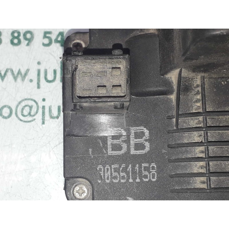 Recambio de cerradura puerta trasera derecha para opel astra g berlina club referencia OEM IAM 90561158  2+1 PINES