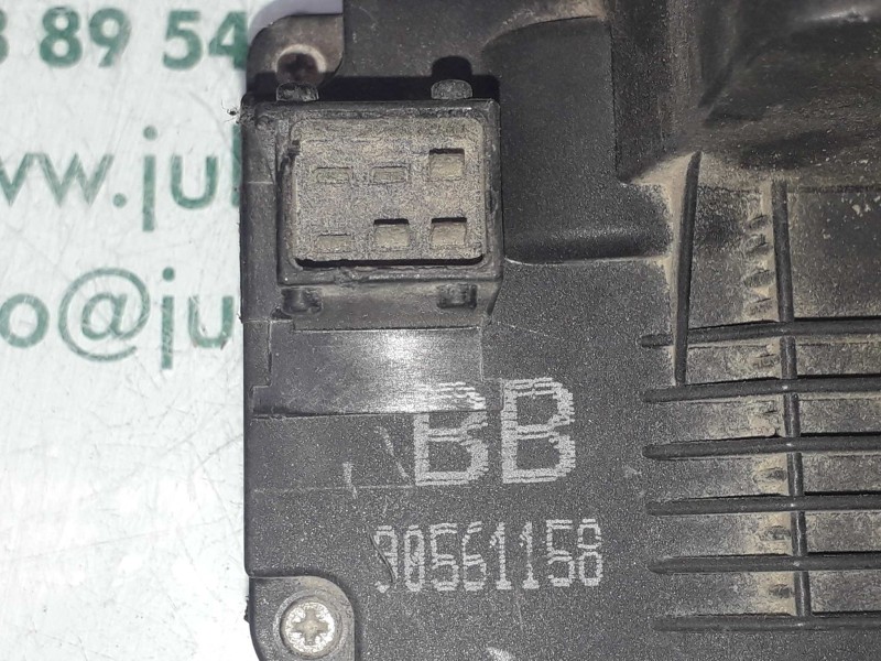 Recambio de cerradura puerta trasera derecha para opel astra g berlina club referencia OEM IAM 90561158  2+1 PINES