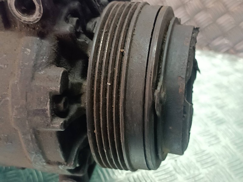 Recambio de compresor aire acondicionado para bmw serie 5 berlina (e39) 530d referencia OEM IAM 4472208020  DENSO