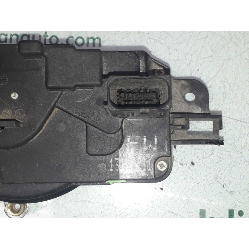Recambio de cerradura puerta delantera izquierda para opel astra h berlina essentia referencia OEM IAM 13128111  3+1 PINES