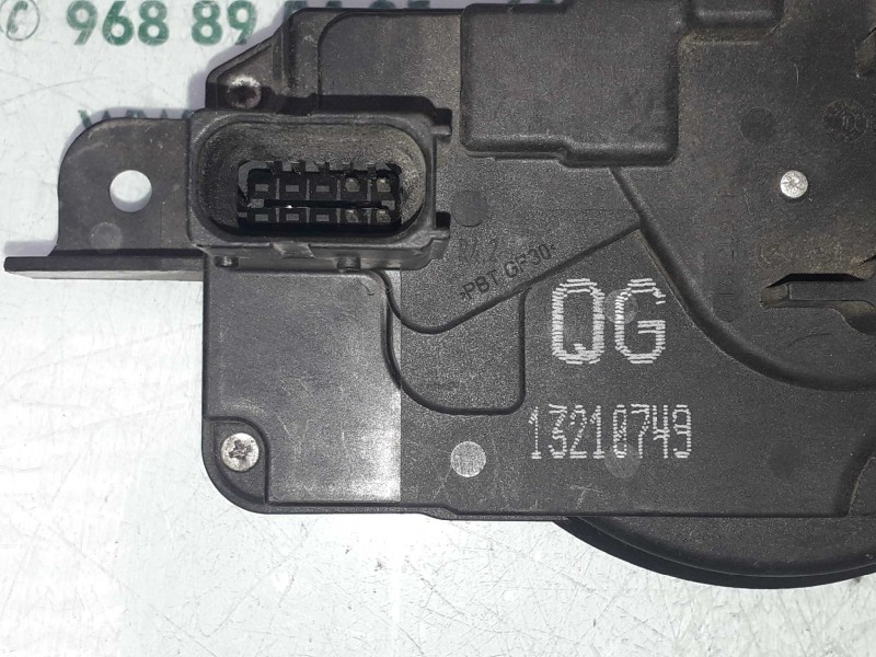 Recambio de cerradura puerta delantera derecha para opel astra gtc cosmo referencia OEM IAM 13210749  2+2 PINES