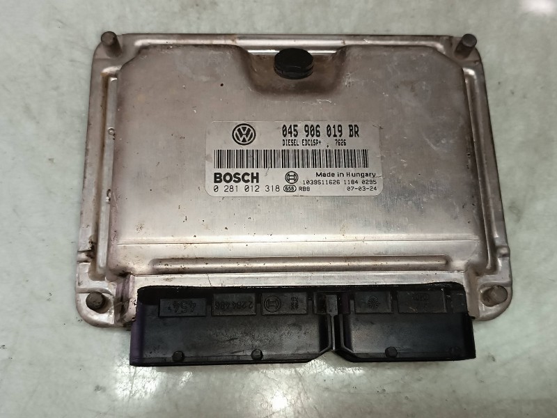 Recambio de centralita motor uce para seat ibiza (6l1) hit referencia OEM IAM 045906019BR 0281012318 BOSCH