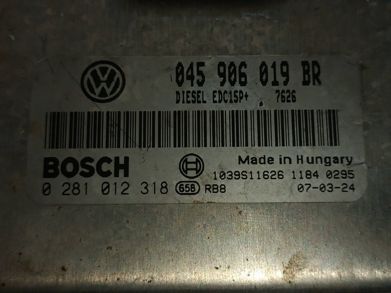 Recambio de centralita motor uce para seat ibiza (6l1) hit referencia OEM IAM 045906019BR 0281012318 BOSCH