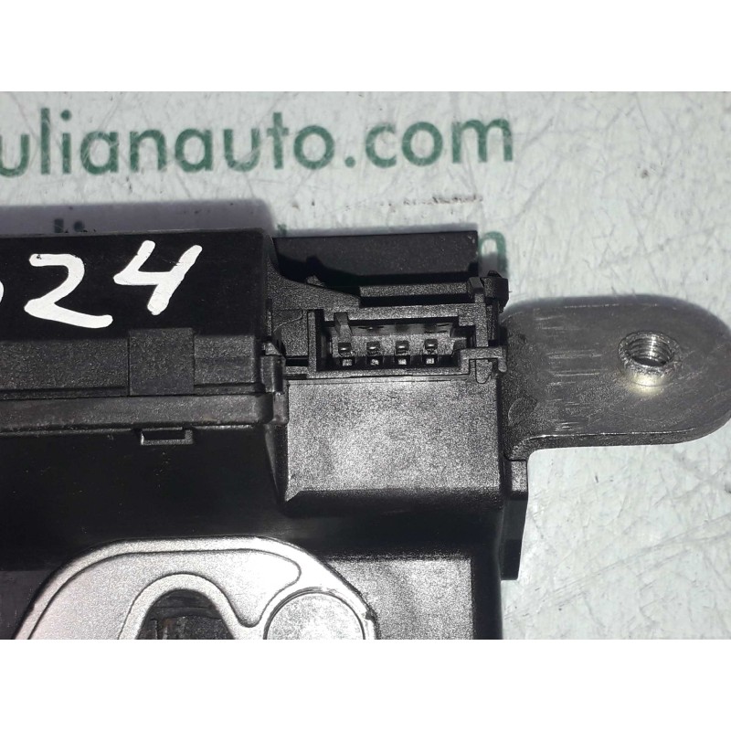 Recambio de cerradura maletero / porton para opel corsa d catch me referencia OEM IAM 55701971  