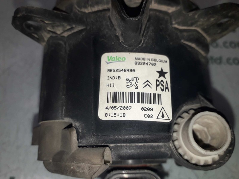 Recambio de faro antiniebla derecho para peugeot partner (s2) combi plus referencia OEM IAM 9652548480 89204702 