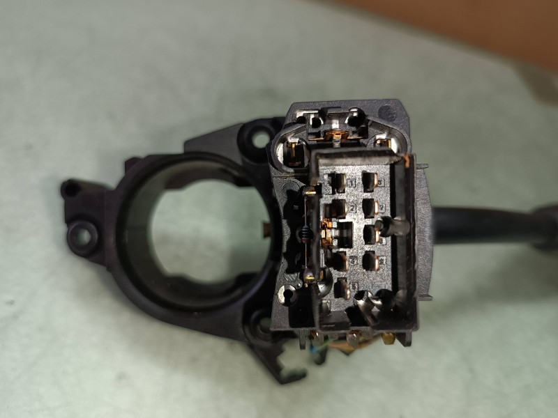 Recambio de mando limpia para mercedes-benz clase a (w168) 160 cdi (168.006) referencia OEM IAM 1685450110 HLS202753 