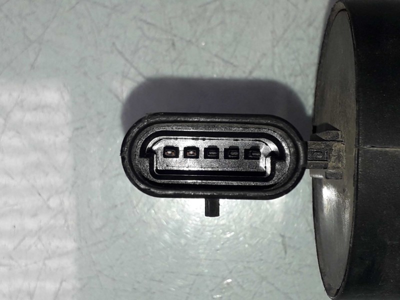 Recambio de caudalimetro para opel astra gtc enjoy referencia OEM IAM 25358054  DELPHI