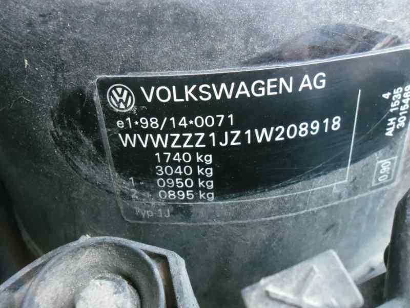 volkswagen golf iv berlina (1j1) del año 2000