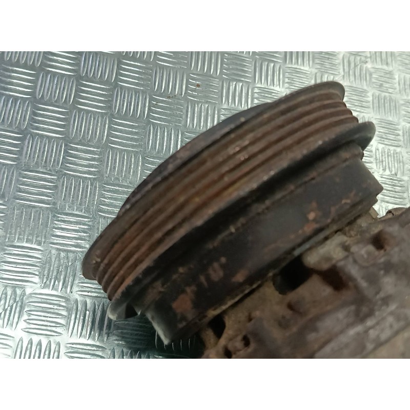 Recambio de compresor aire acondicionado para volkswagen passat berlina (3b2) comfortline referencia OEM IAM 8D0260808 7SBU16C D