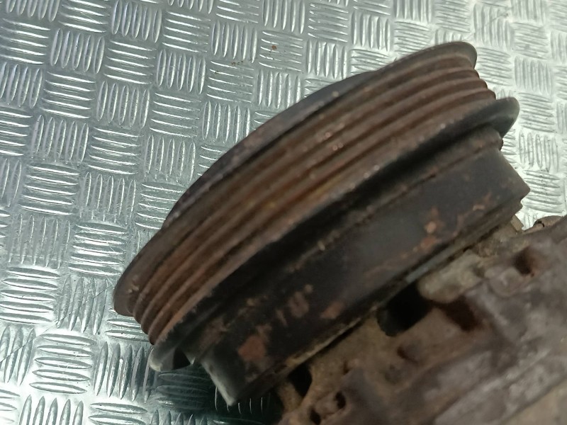 Recambio de compresor aire acondicionado para volkswagen passat berlina (3b2) comfortline referencia OEM IAM 8D0260808 7SBU16C D