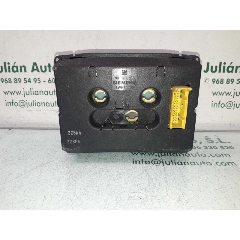 Recambio de pantalla multifuncion para opel vectra b berlina básico (1999) referencia OEM IAM 90569356 5WK7467 SIEMENS