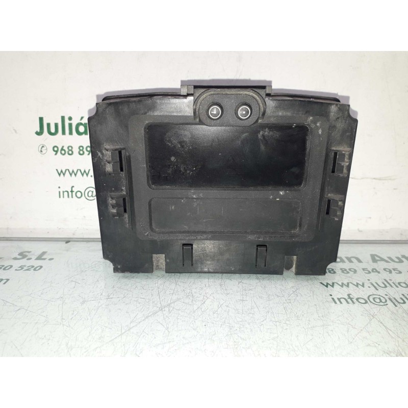 Recambio de pantalla multifuncion para opel zafira a blue line referencia OEM IAM 13106240 5WK70050 SIEMENS