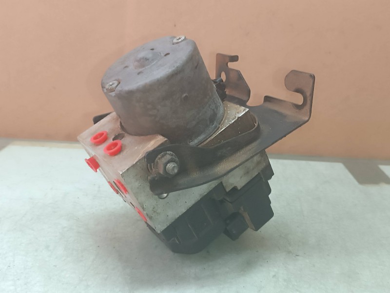 Recambio de abs para mitsubishi space star (dg0) 1900 di-d avance referencia OEM IAM 0273004489 0265216775 BOSCH