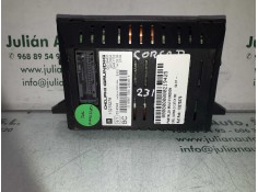 Recambio de pantalla multifuncion para opel corsa d catch me referencia OEM IAM 13275279 28107804 DELPHI GRUNDIG 2