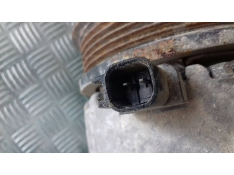 Recambio de compresor aire acondicionado para land rover freelander (lr2) td4 e referencia OEM IAM 6G9119D629FD  