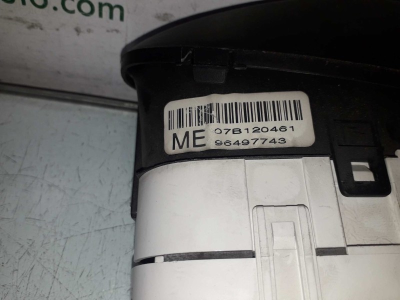 Recambio de pantalla multifuncion para chevrolet matiz s referencia OEM IAM 96497743  