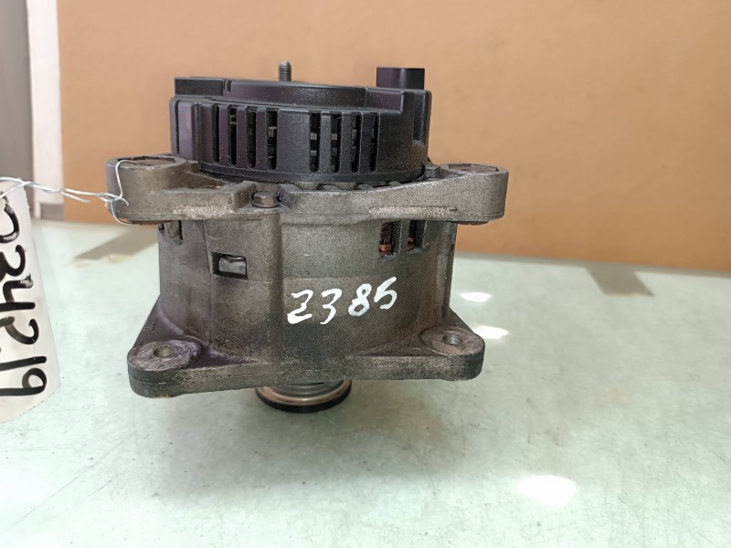 Recambio de alternador para mitsubishi space star (dg0) 1900 di-d avance referencia OEM IAM 8200162474 VALEO 125A