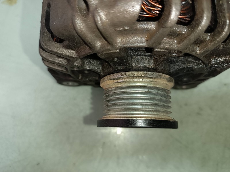 Recambio de alternador para mitsubishi space star (dg0) 1900 di-d avance referencia OEM IAM 8200162474 VALEO 125A